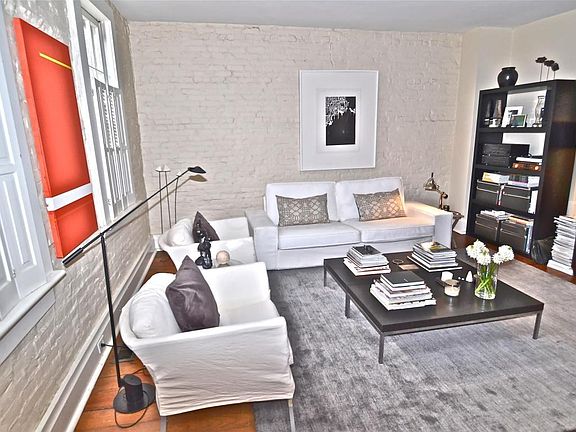 4th image of 236 Jackson St #A