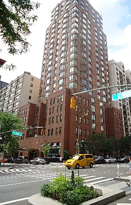 Sold by Corcoran | media 22