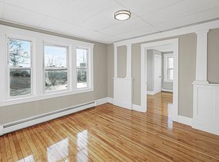 352 W Boylston St #1, Worcester, MA 01606