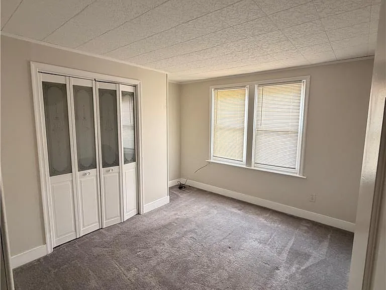 2414 Birch St — Photo 10