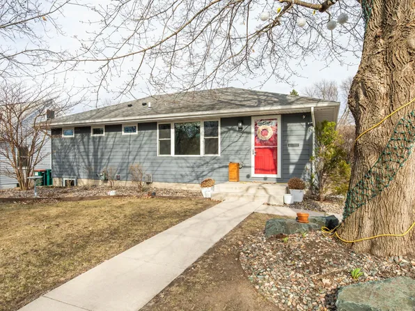 4801 E Upland Crst, Columbia Heights, MN 55421