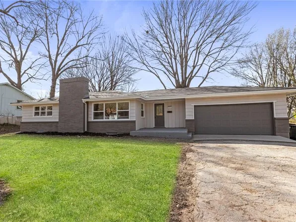 8502 James A Reed Rd, Raytown, MO 64138