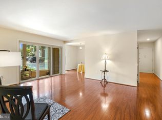 3630 Gleneagles Dr #8-2B, Silver Spring, MD 20906