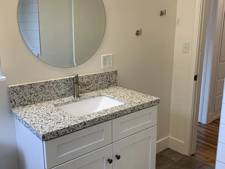 227 N North St #4 — Photo 10