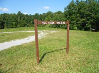 255 Crouch Branch Ln, Allardt, TN 38504