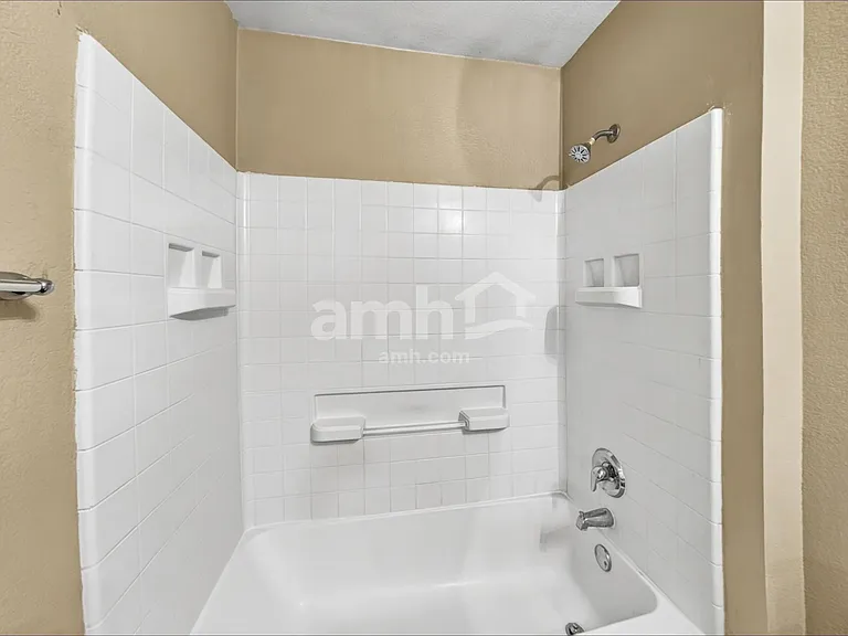 279 Quarter Ave — Photo 14