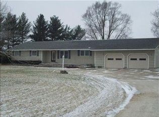 25460 Schrader Rd, Sturgis, MI 49091