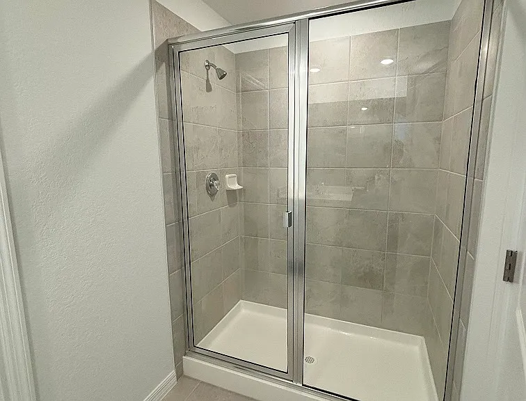 Master shower