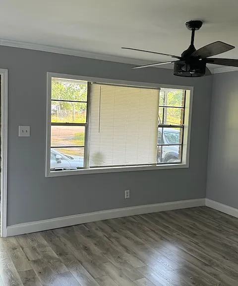 1017 Gray Rd — Photo 1