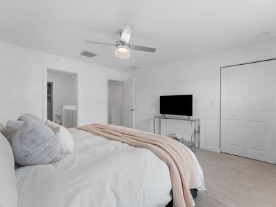 6039 Woods Edge Circle, Riviera Beach, FL, 33410