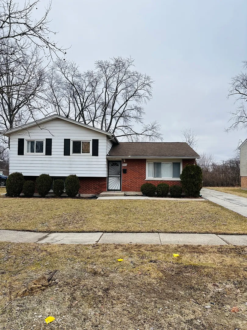 807 Union Dr photo 1