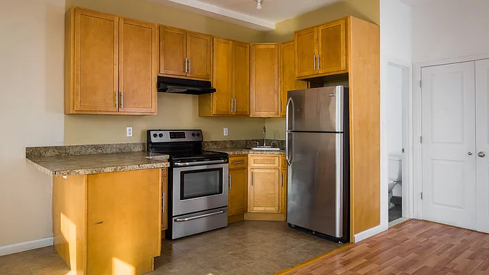 Rented by Nooklyn NYC LLC | media 6