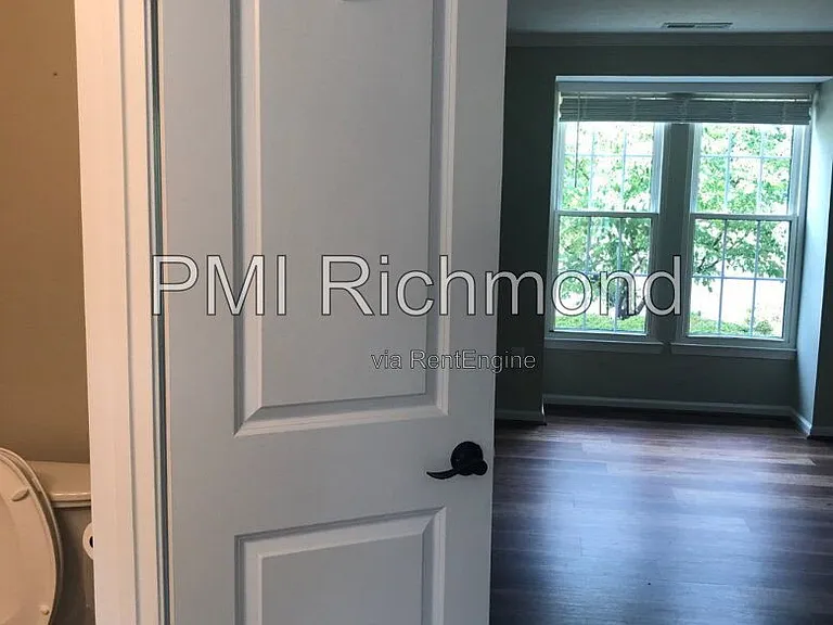 4802 Ballyshannon Ct — Photo 7