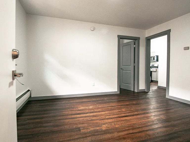 110-113 Stewart Ave — Photo 140