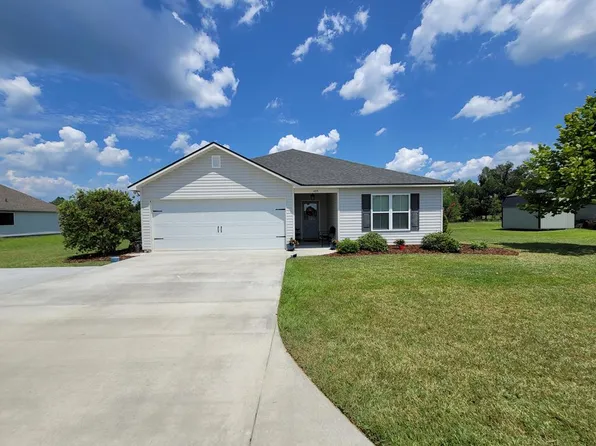 435 Beaver Street Ext, Ray City, GA 31645