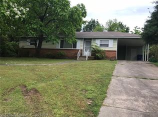 2414 S Independence St, Fort Smith, AR 72901
