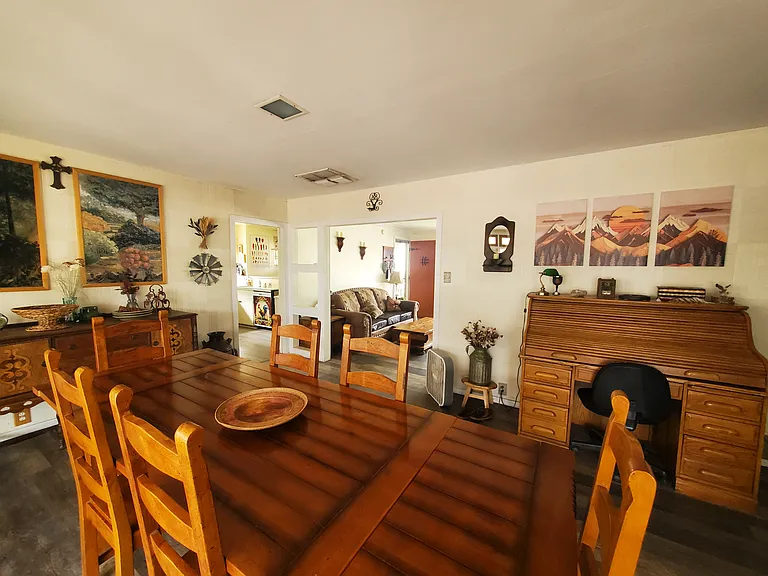 481 W Bush St — Photo 6