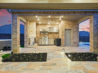 9800 Pikes Peak Pl, Oak Point, TX 75068
