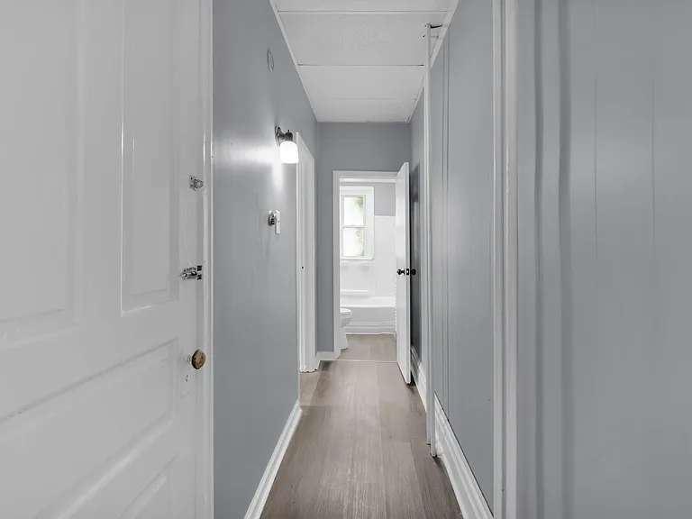 1428 W Gordon St — Photo 10