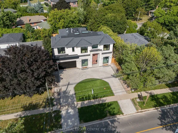 491 4th Line, Oakville, ON L6L 5A8