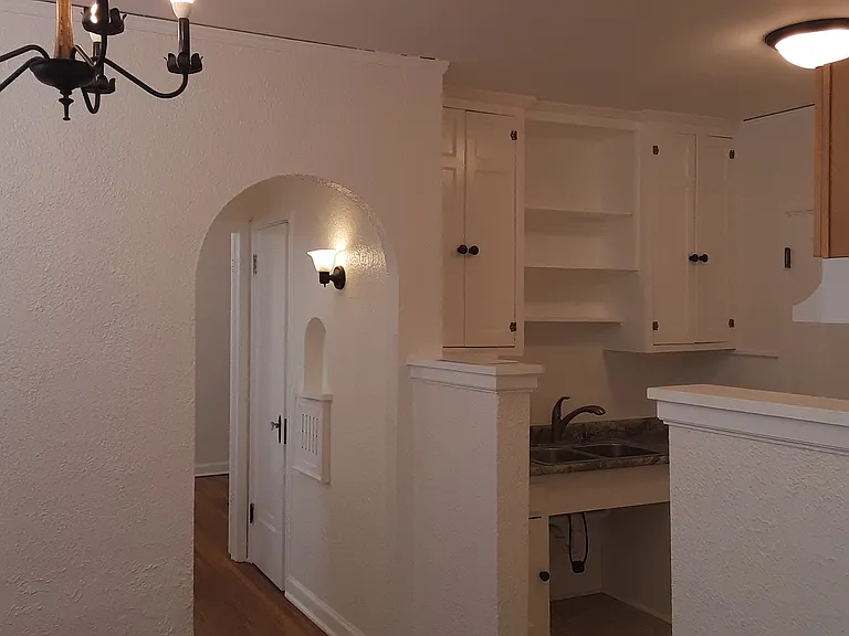 2812 Xerxes Ave S #100 — Photo 9