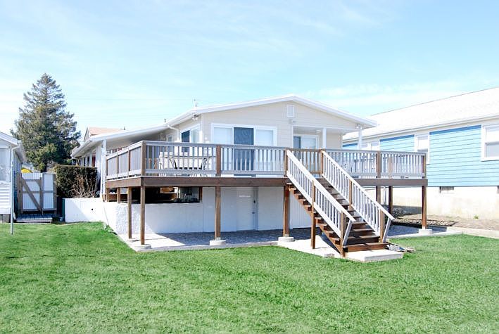 1st image of 38 Desano Dr