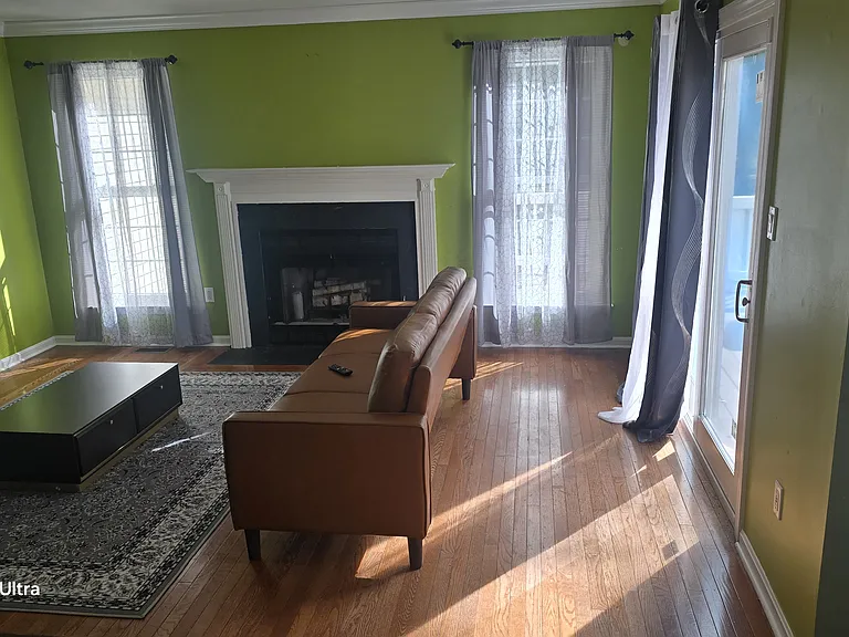 Grenfell Ct — Photo 3