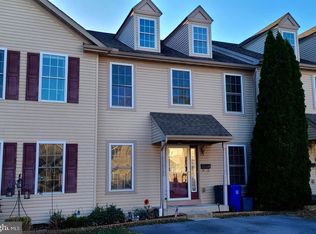 326 Saint Nicholas St, Reading, PA 19607