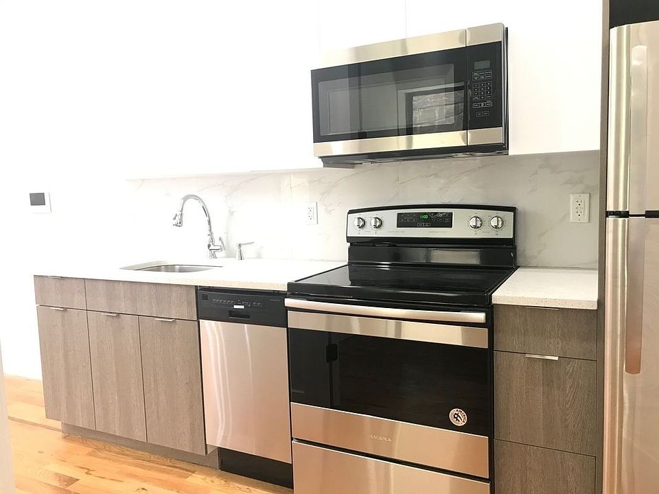 1st image of 1671 Lincoln Pl #Dd1
