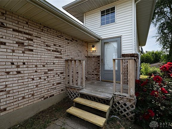 2nd image of 106 Highridge Ct