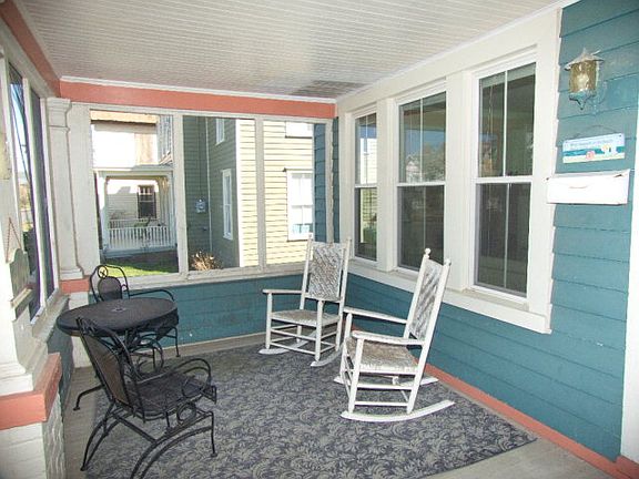 3rd image of 408 Randolph Ave