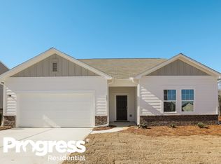 157 Bentwater Way, Hoschton, GA 30548