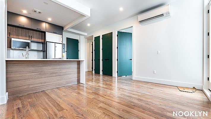 1st image of 317 Franklin Ave #3