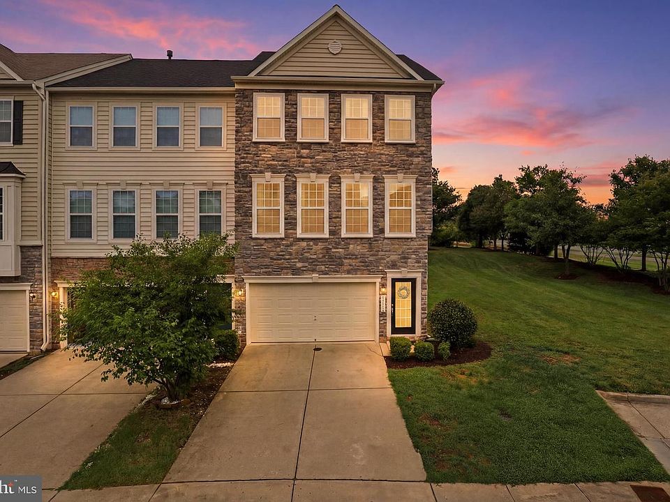 1st image of 42251 Dean Chapel Sq
