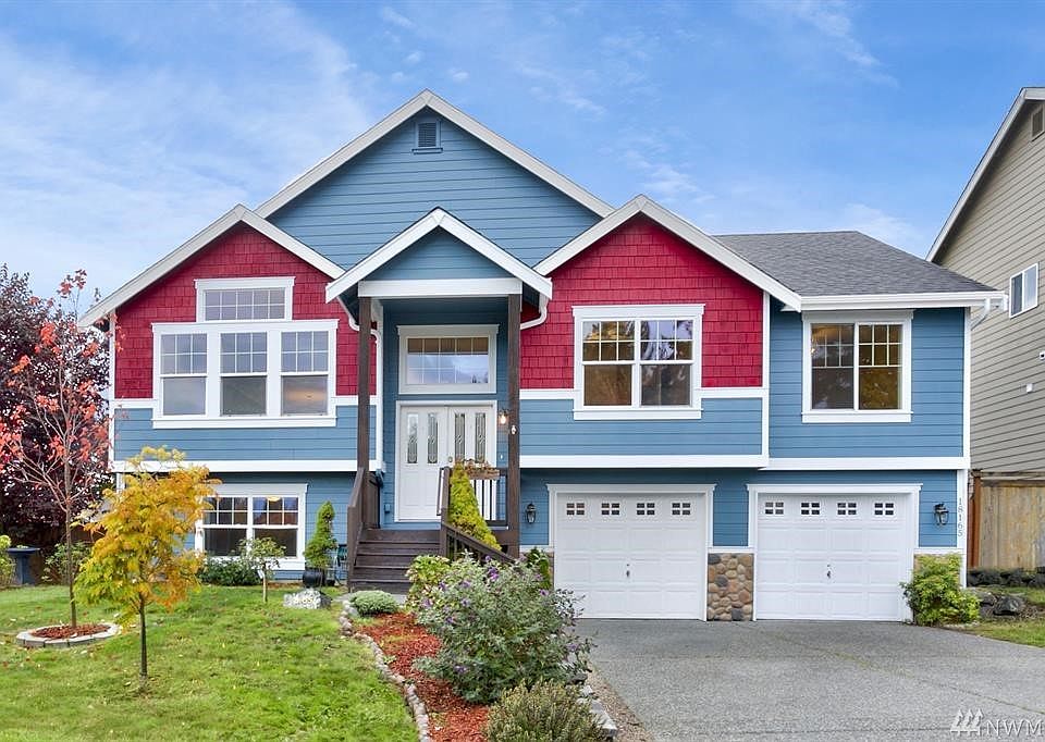 1st image of 18165 Mount Walker Dr NE