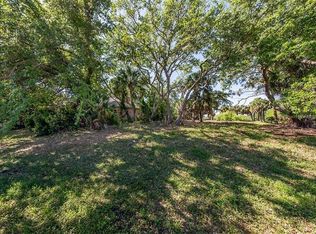 700 Rotonda Cir, Rotonda West, FL 33947