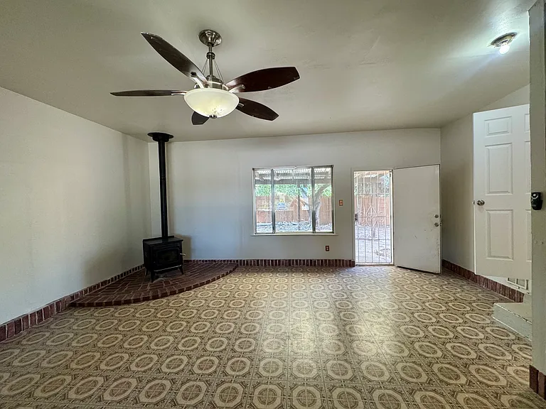 3355 Pierremont Rd — Photo 9