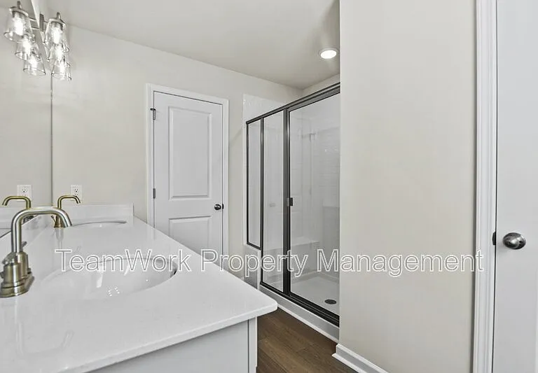9413 Sun Fountain Dr — Photo 15