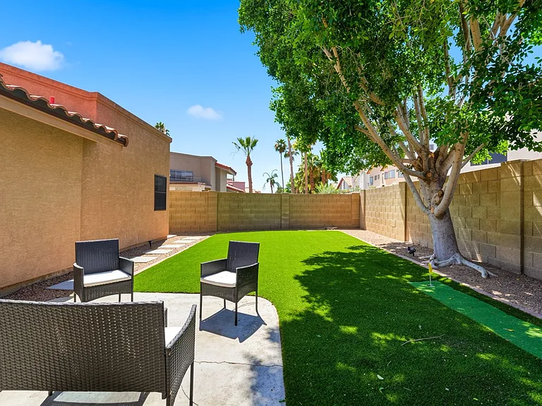 5924 E Aire Libre Ln — Photo 35