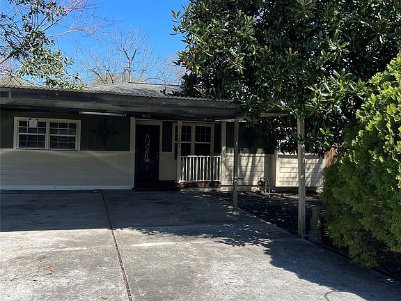 3rd image of 1203 Avenue G