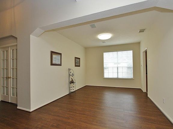 3rd image of 1603 Blossom Creek Ct