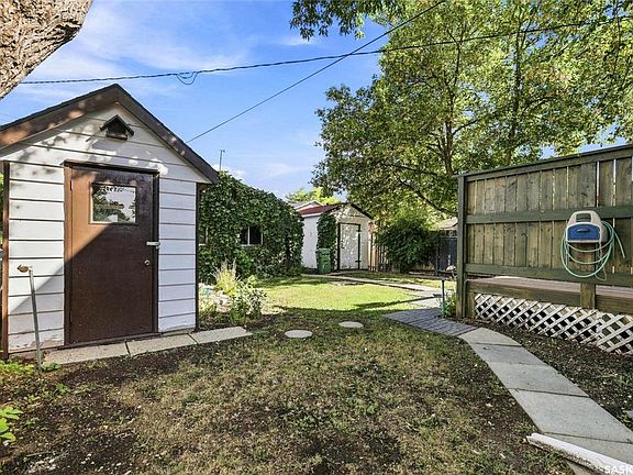 3rd image of 1411 Lacon STREET