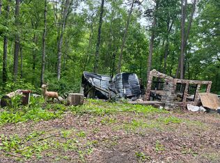 1538 Mayflower Ln, Dandridge, TN 37725