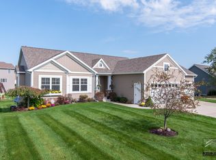 2009 Conifer Ridge Dr SW, Byron Center, MI 49315