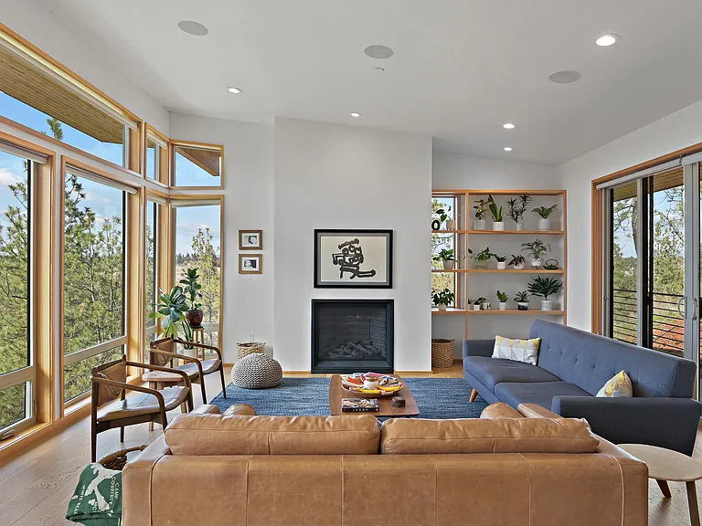 2336 W 1st Ave — Photo 102