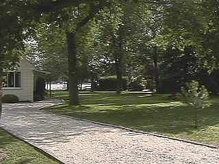 Extra, parklike lot to east