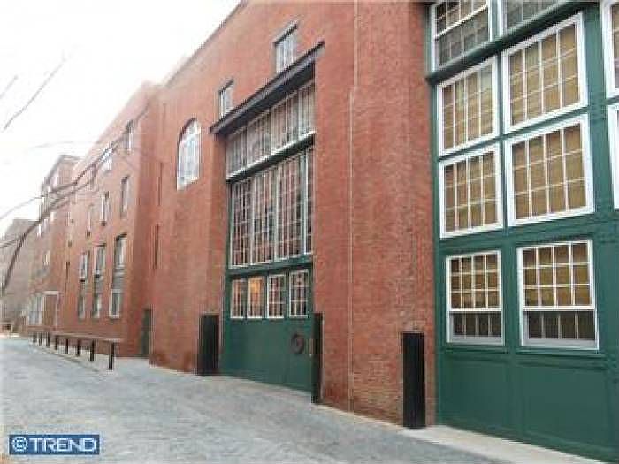 exterior/entrance
