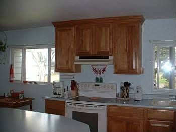 3rd image of 2815 NE 49th St