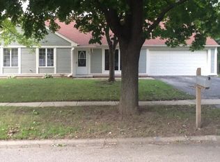 21 Brockway Dr, Oswego, IL 60543