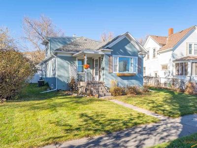 1005 12th St, Rapid City, SD, 57701